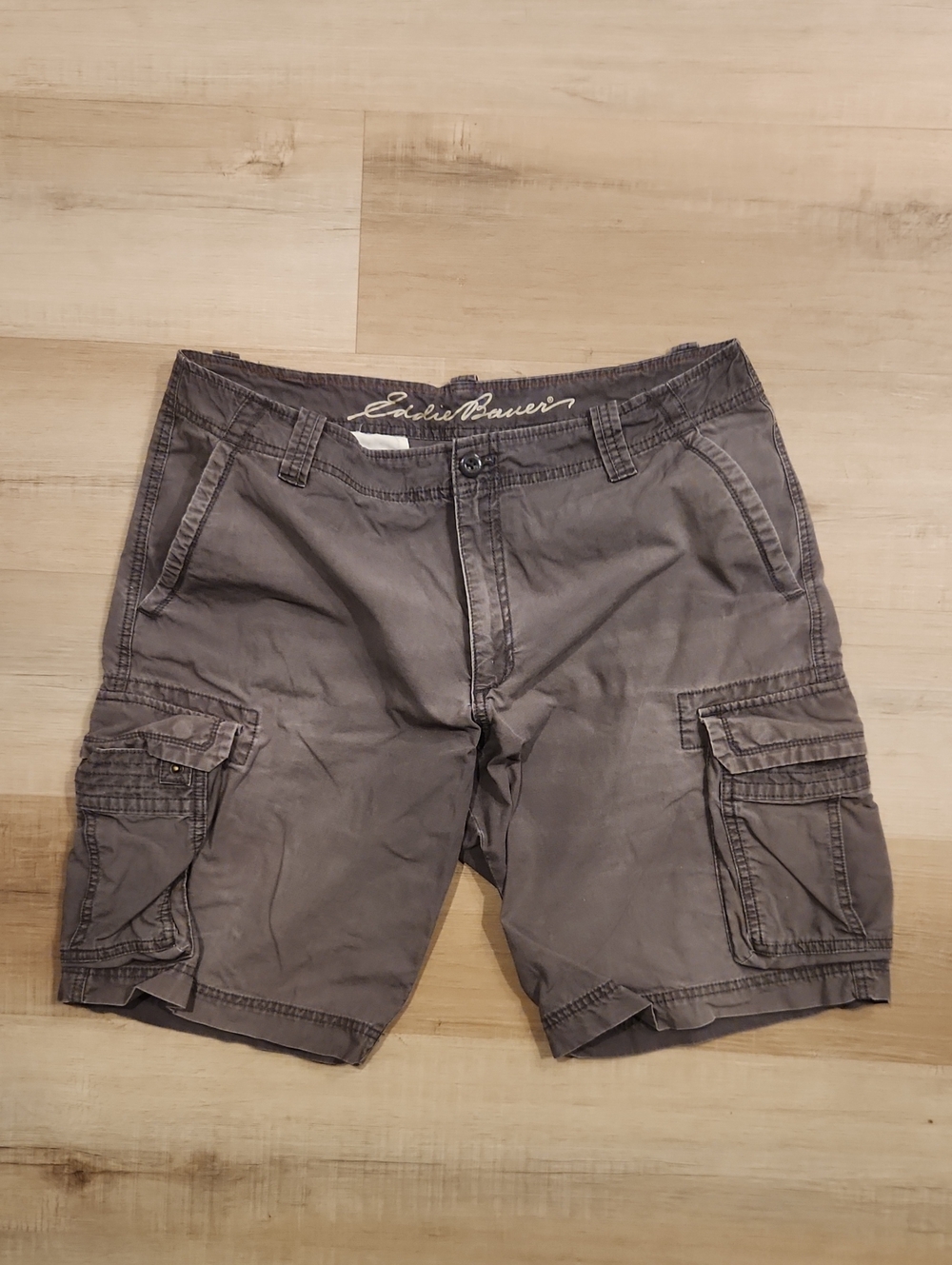 Eddie Bauer Men's Charcoal Gray Cargo Shorts